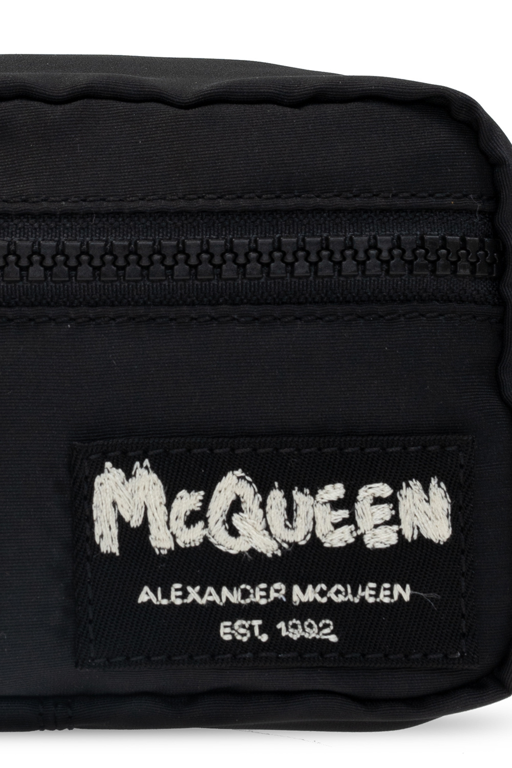 Alexander McQueen Alexander McQueen Baskets surdimensionnees en suede blanches et grises Croc